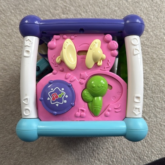 VTech Busy Learners Activity Cube, Purple - Picture 3 of 7